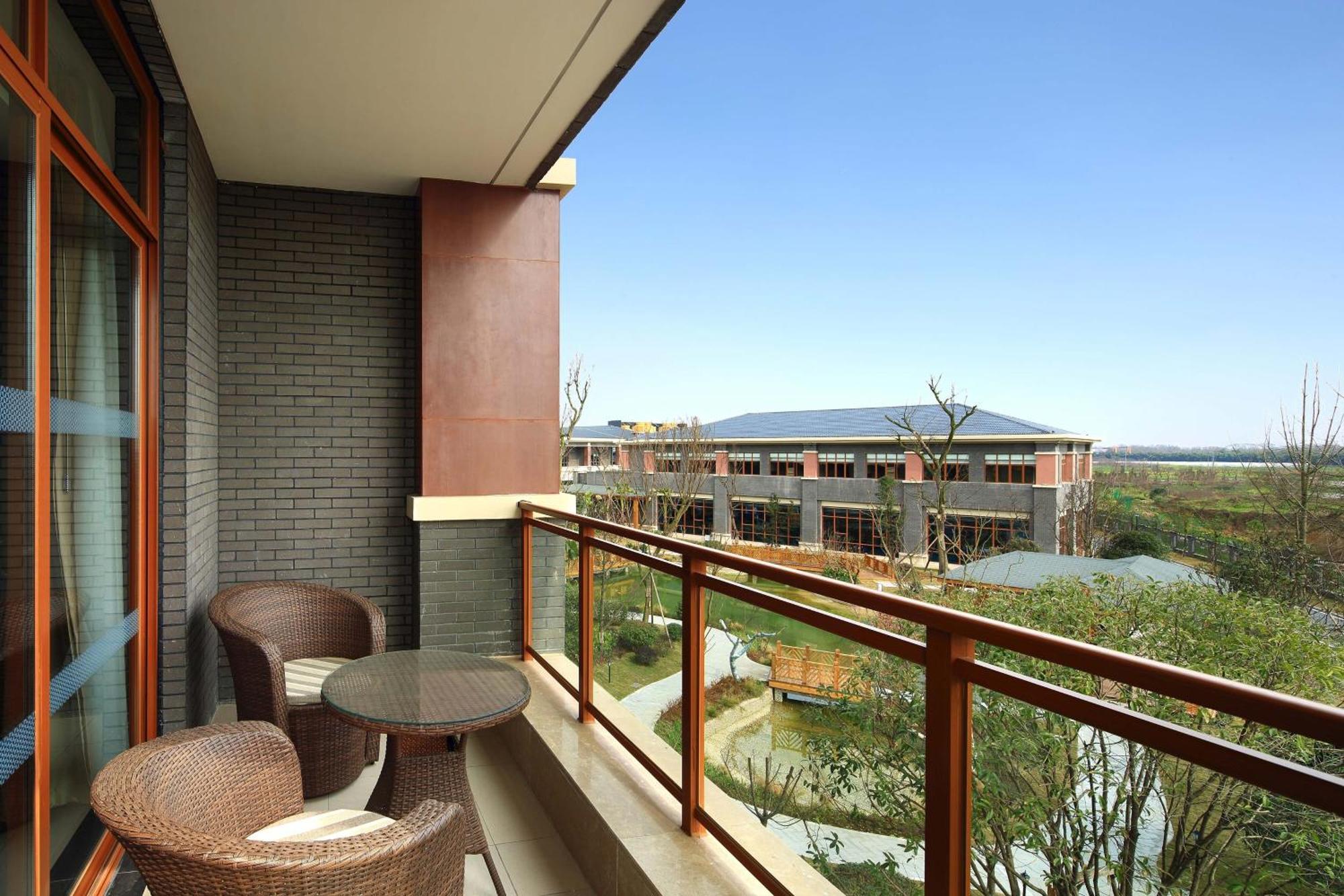 Four Points By Sheraton Chengdu, Anren Exterior foto